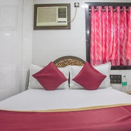Relax Guest House 뭄바이 외부 사진