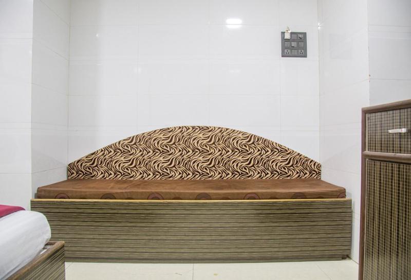 Relax Guest House 뭄바이 외부 사진